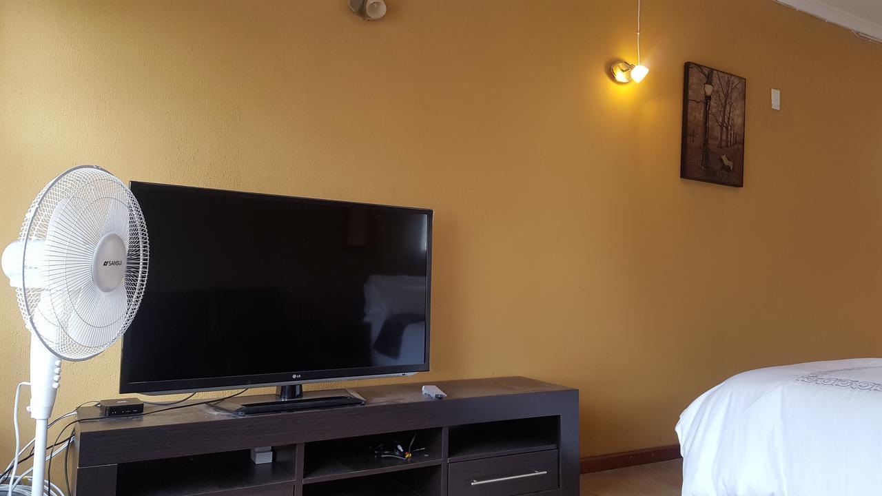 Let Us Accomodation 이스트런던 외부 사진